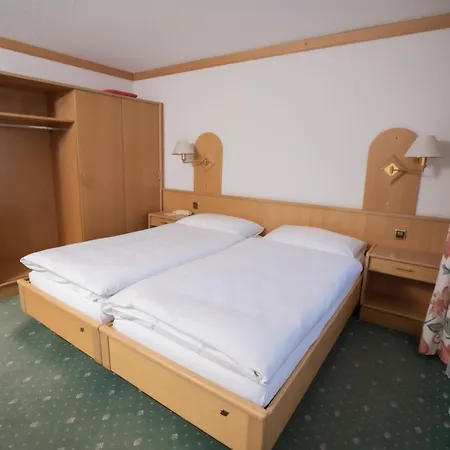 Hotel Alpenhof Saas-Almagell