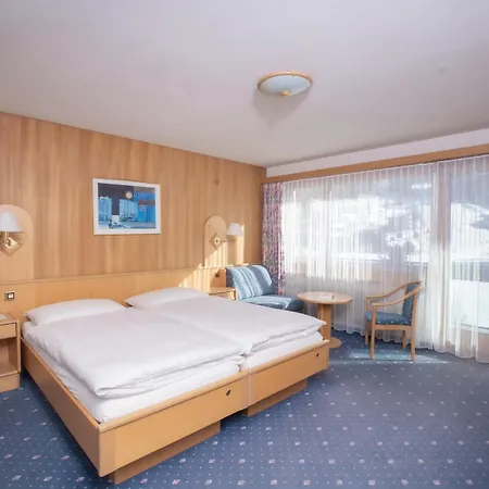 Hotel Alpenhof 3* Saas-Almagell