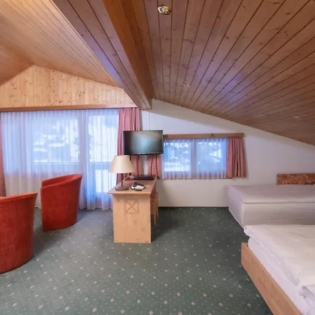 Hotel Alpenhof Saas-Almagell