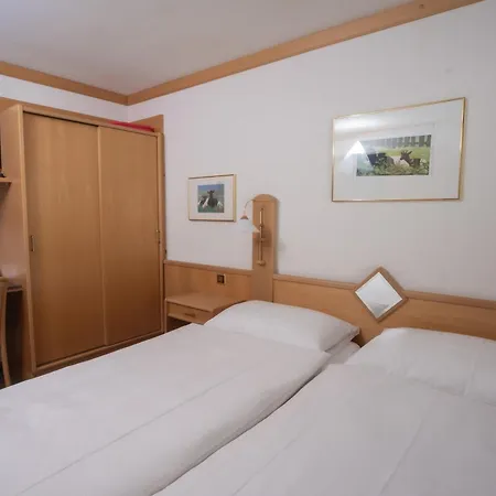 Hotel Alpenhof