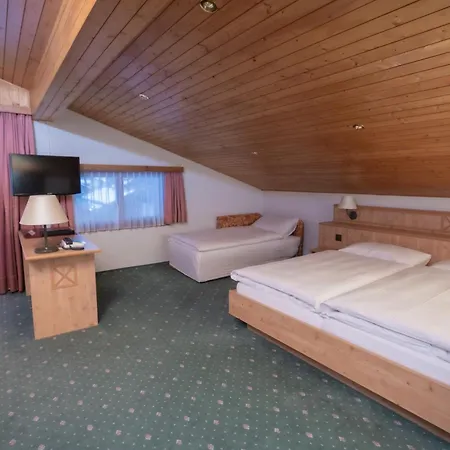 Hotel Alpenhof 3* Saas-Almagell