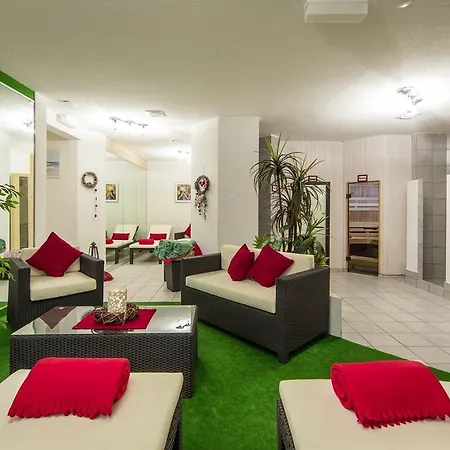 Hotel Alpenhof 3*